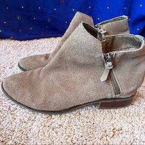 Steve Madden. Size 10. Worn a couple times